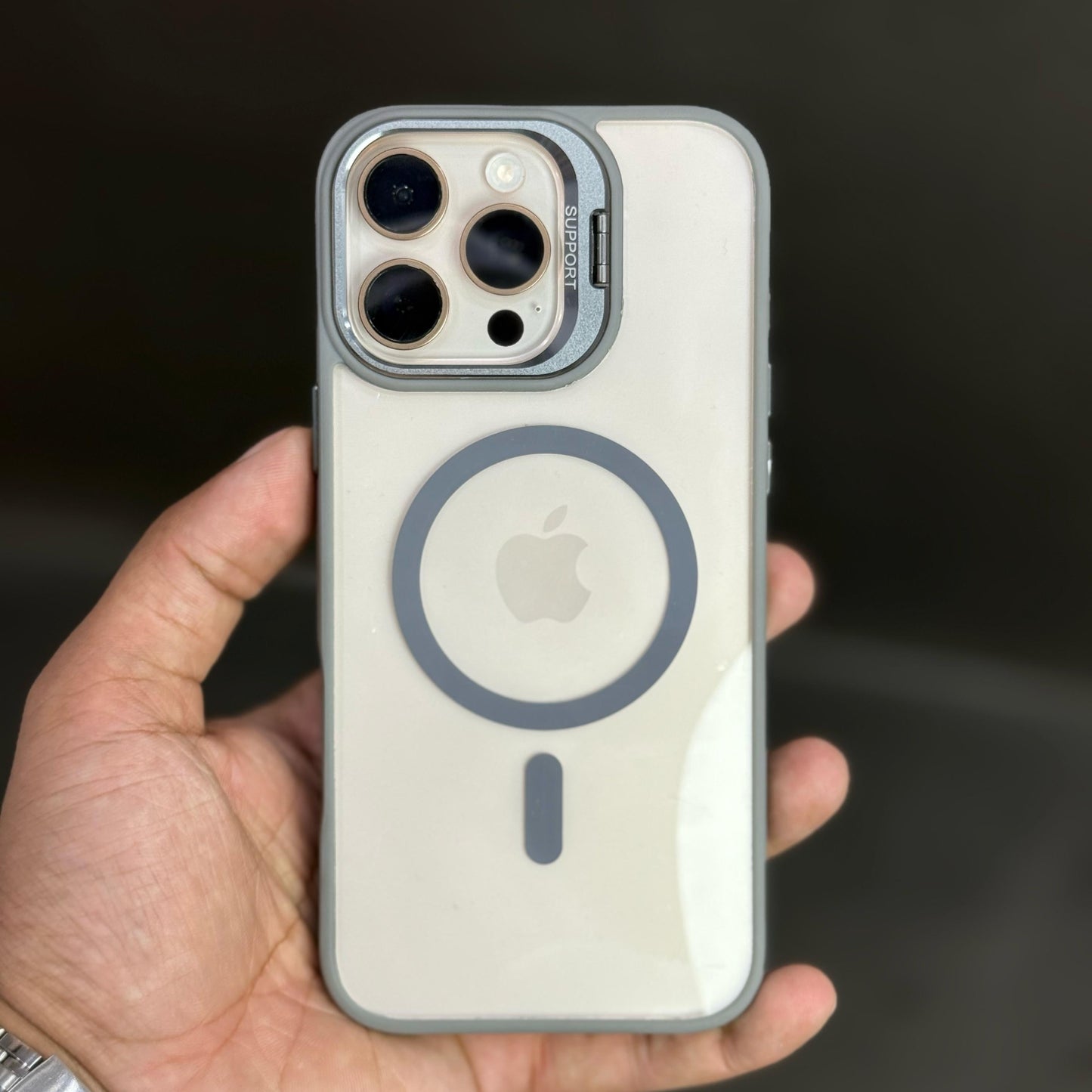 Metal Stand Case With Magsafe