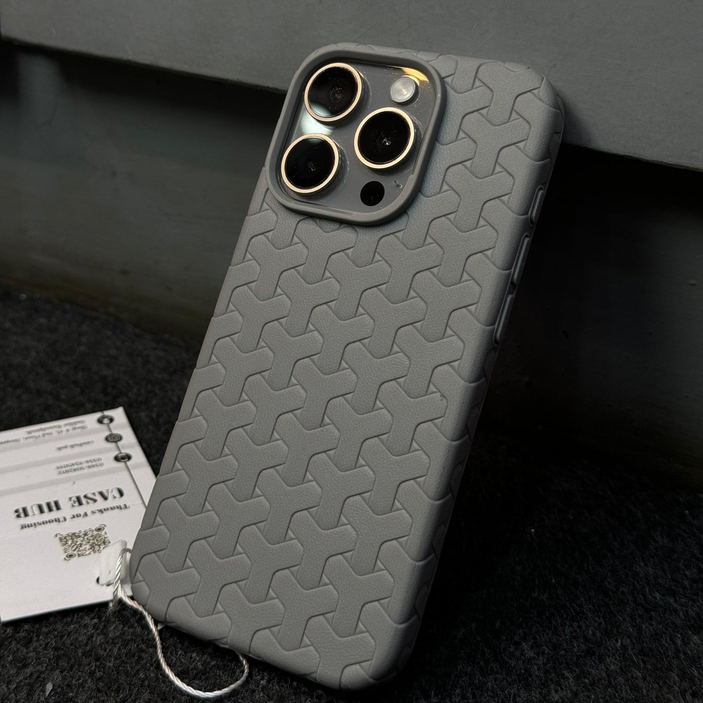 ZIGZAG Woven Silicone Super Soft Case