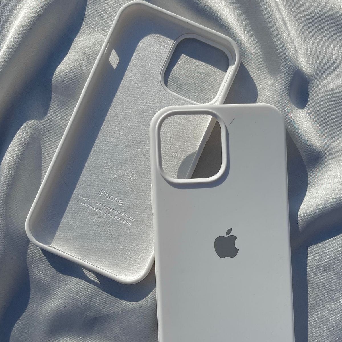 Official Silicone Case 16 Series