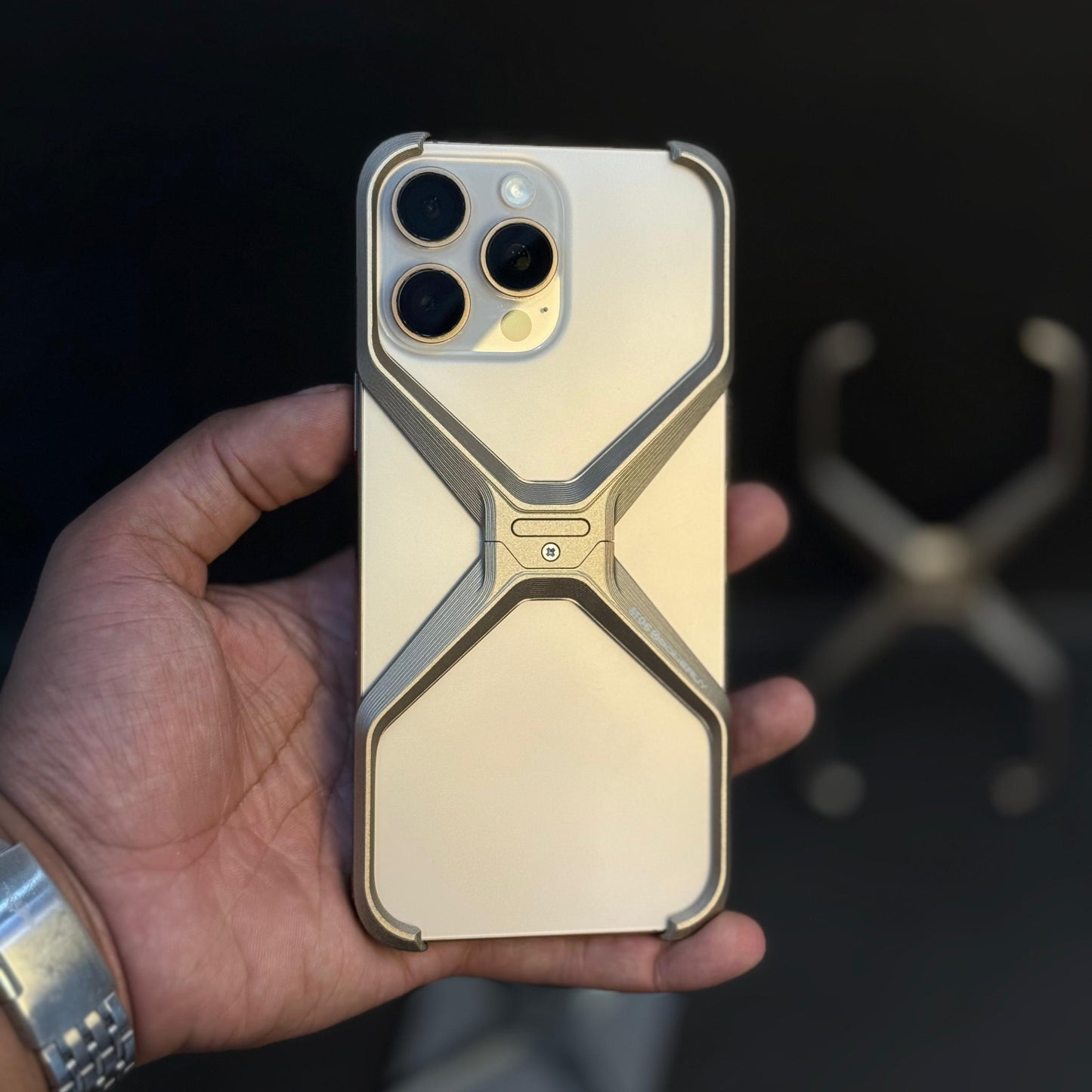 Metal X Case